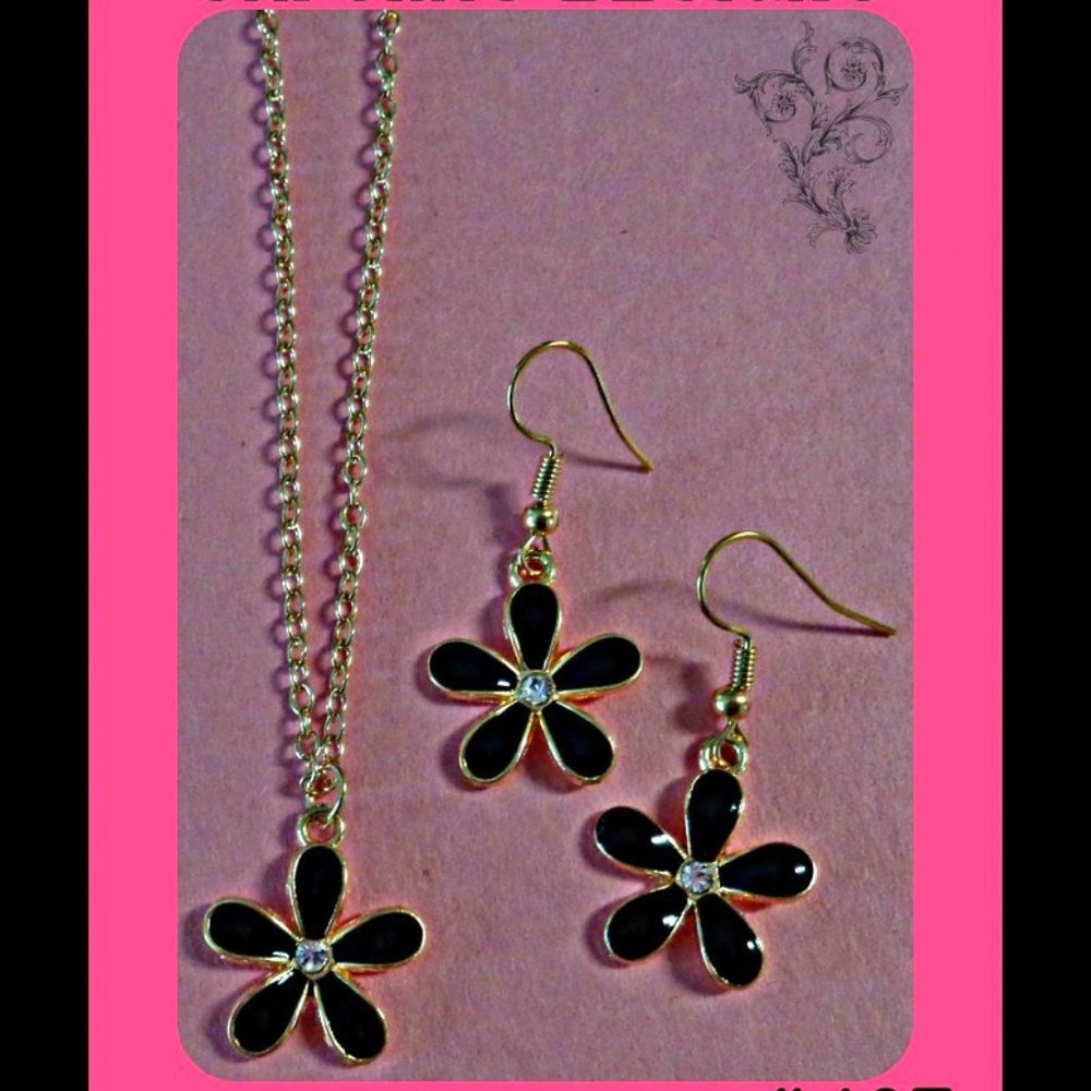 Gold Tone & Black Flower Design Dangle Earring & Necklace Jewelry Set For Girls